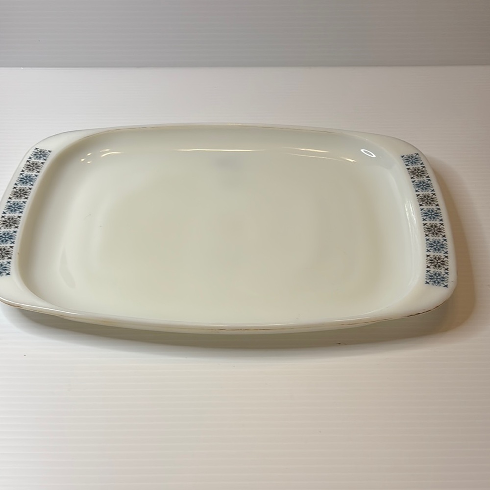 Vintage JAJ Pyrex platter 1967 Chelsea Design